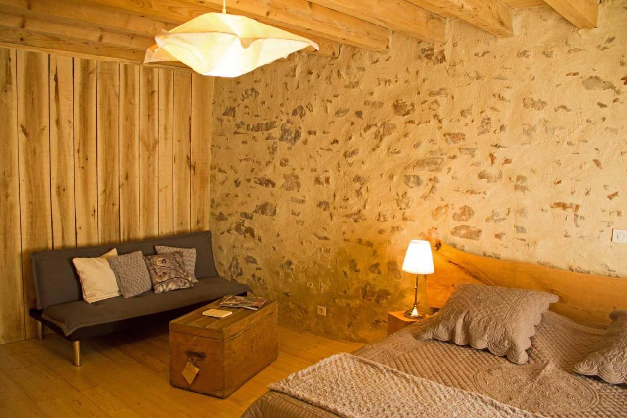 Domaine Des Massols Bed & Breakfast Marsat Exterior photo